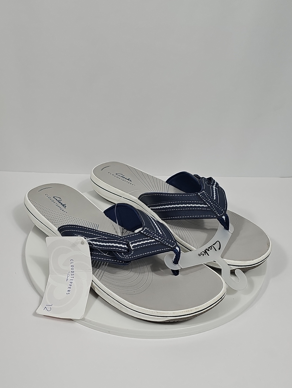 Clarks Cloudsteppers Brinkley Jazz Flip Flop Sandals Cushion Soft Navy 12 NWT - Picture 2 of 13